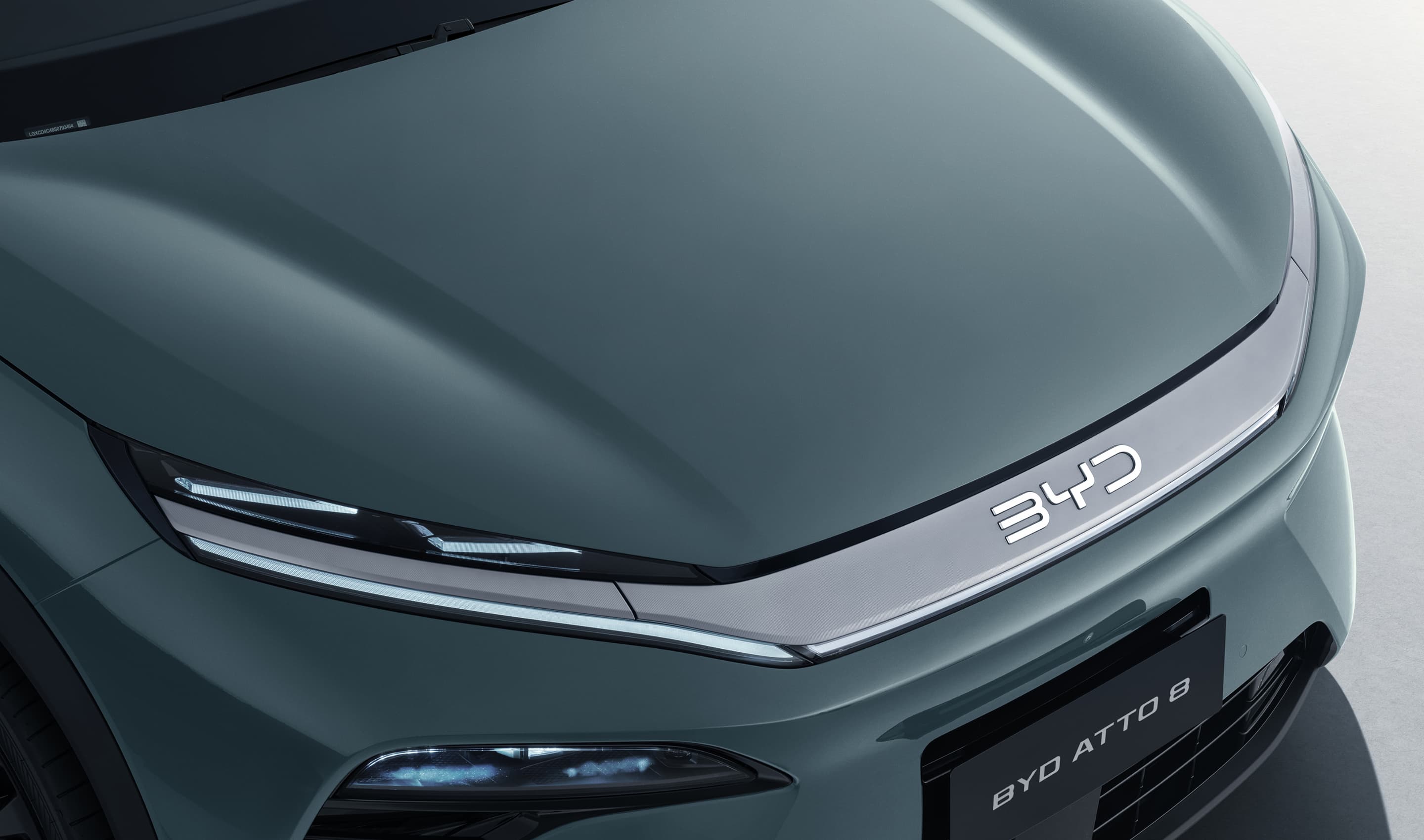 BYD ATTO 8